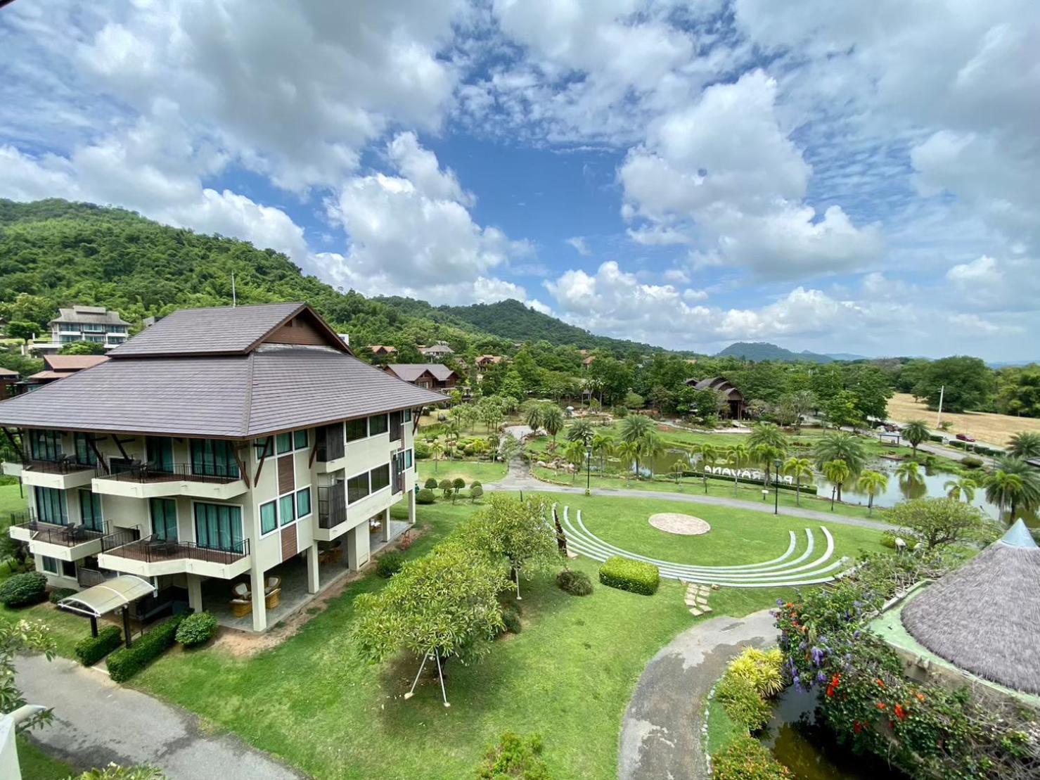 Patravana Resort Phayayen Екстер'єр фото