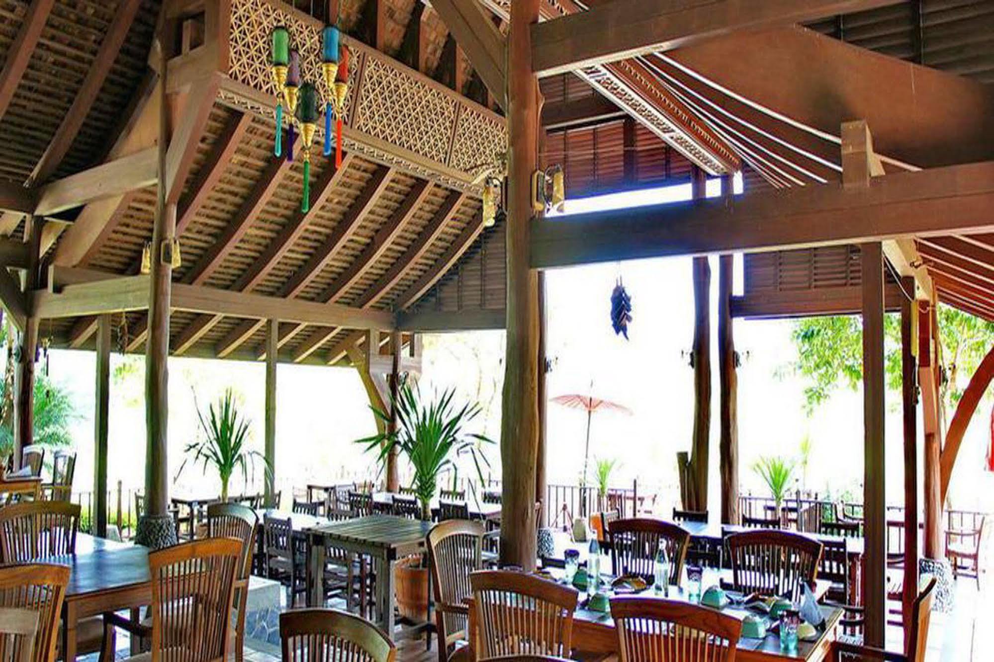 Patravana Resort Phayayen Екстер'єр фото