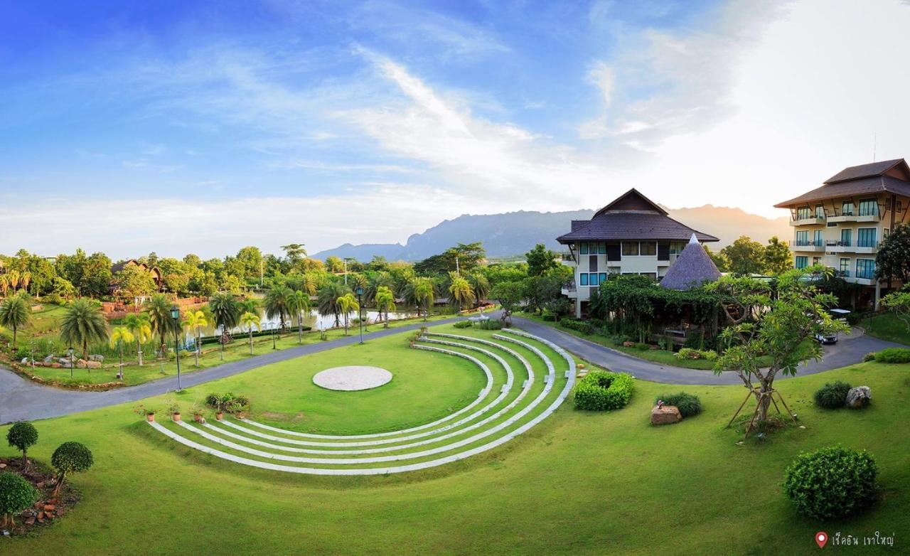 Patravana Resort Phayayen Екстер'єр фото